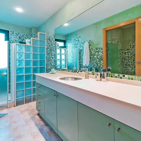 3379 Amanecer Moraira