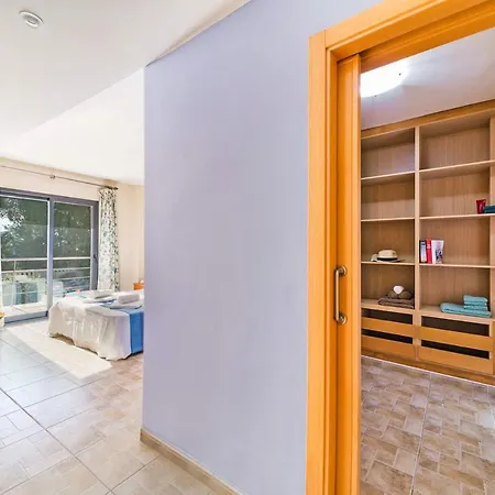 3379 Amanecer Villa
