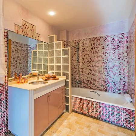 3379 Amanecer 莫莱拉